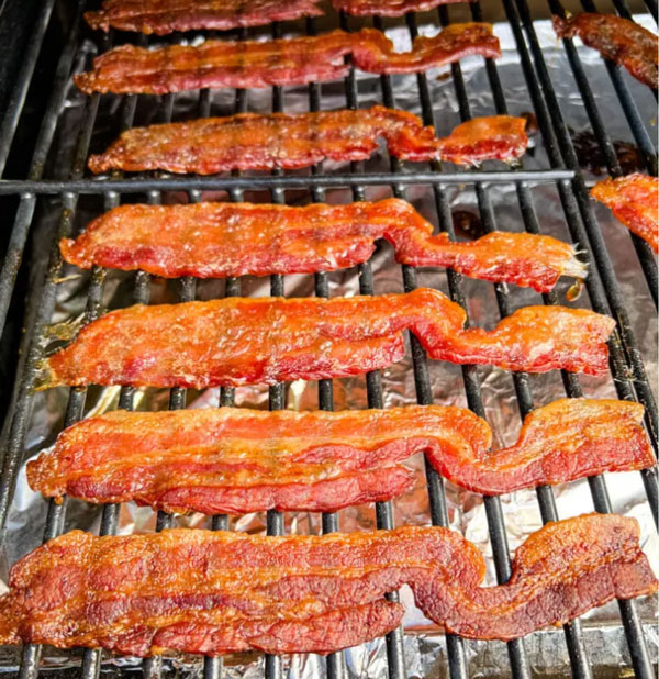 How long to smoke bacon at 225